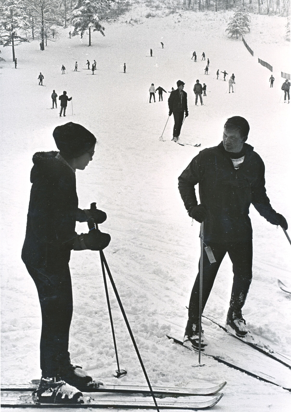 Coonskin skiing